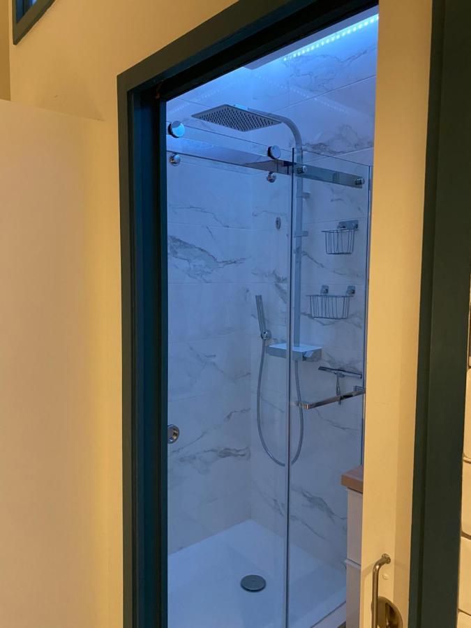 Appartement Mrtn Studio&suites - Aix-les-bains, Hypercentre Aix-les-Bains